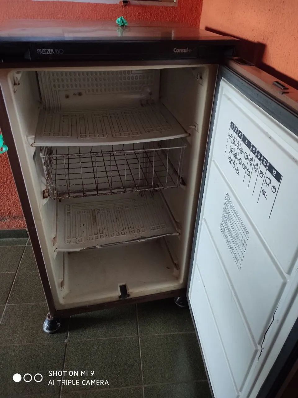 Freezer 180Lts consul