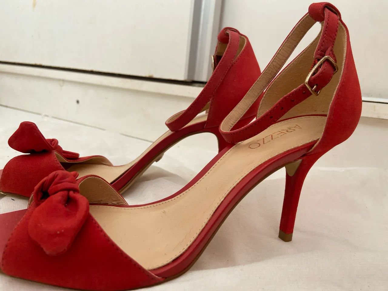 Salto Vermelho Arezzo - Foto 2