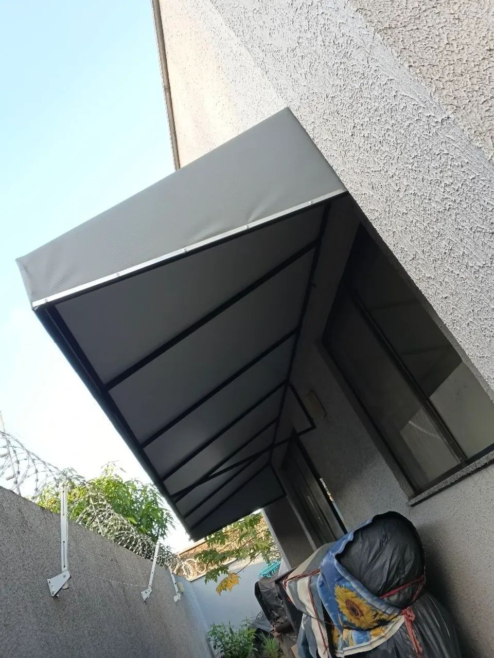 Toldos e fachadas - Foto 2