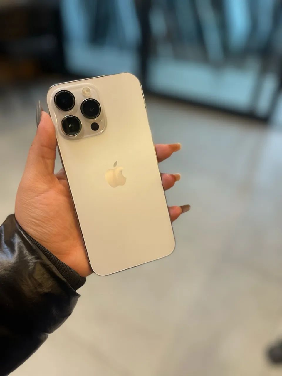 iPhone 14 Pro Max 