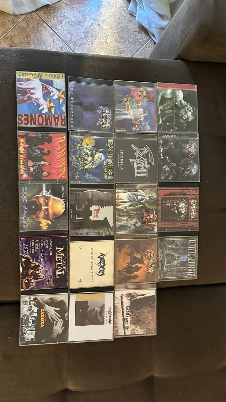 CDS de rock e metal - Foto 3
