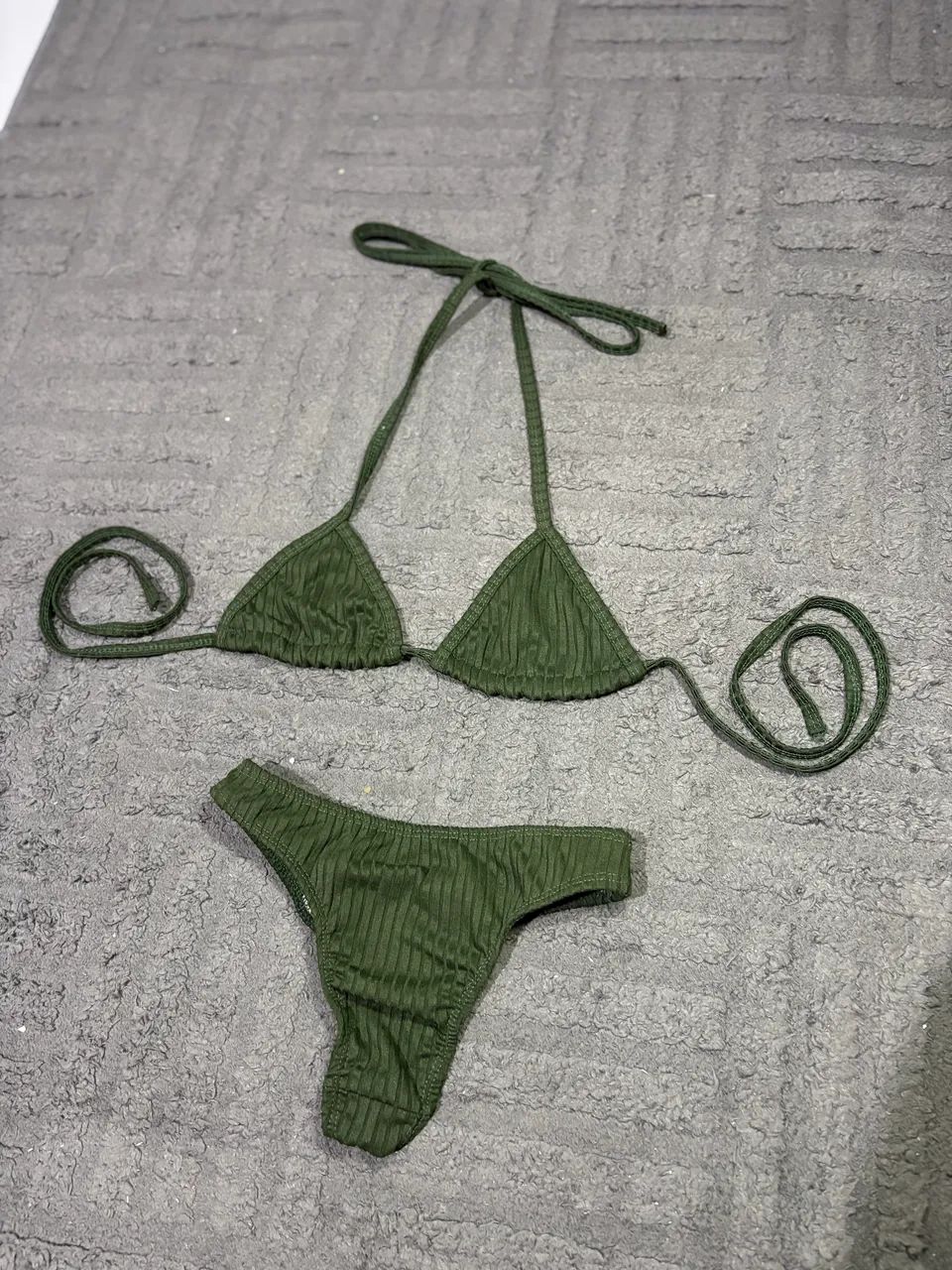 Biquíni verde militar  - Foto 3
