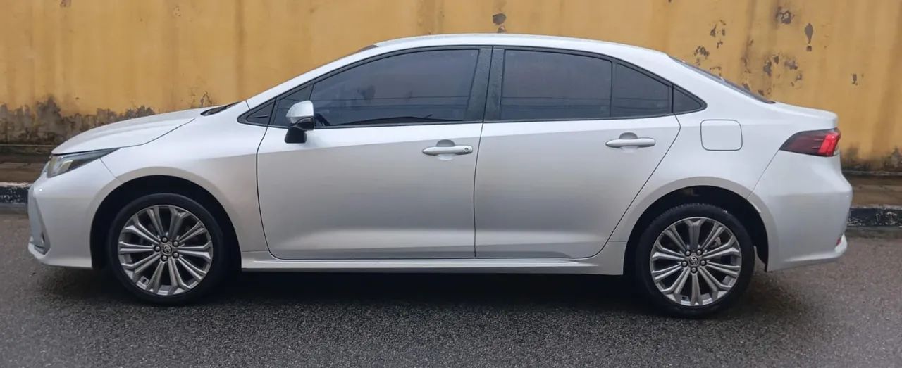 Toyota Corolla Corolla XEi 2.0 Flex 16V Aut. 2022