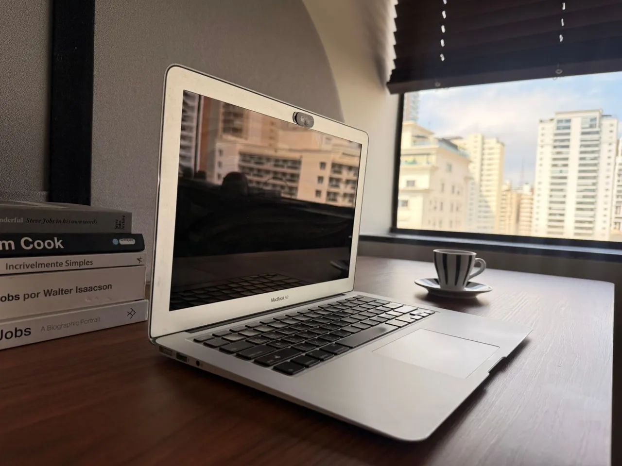 MacBook Air 13 polegadas muito bem cuidado - Foto 5