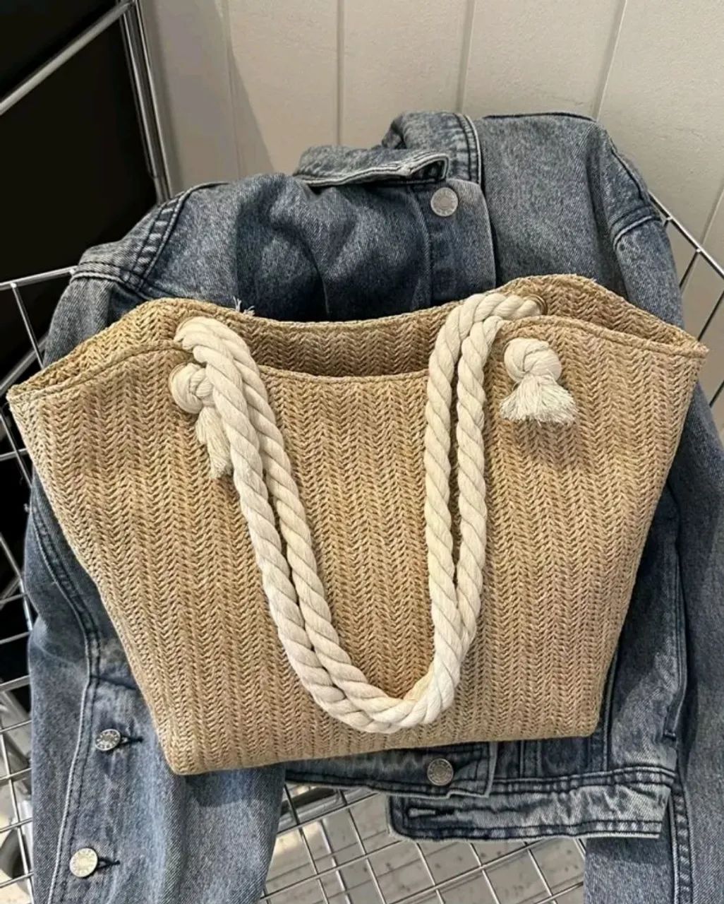 Bolsa Tote de Palha com Alça de Corda / Estilo Praia e Casual