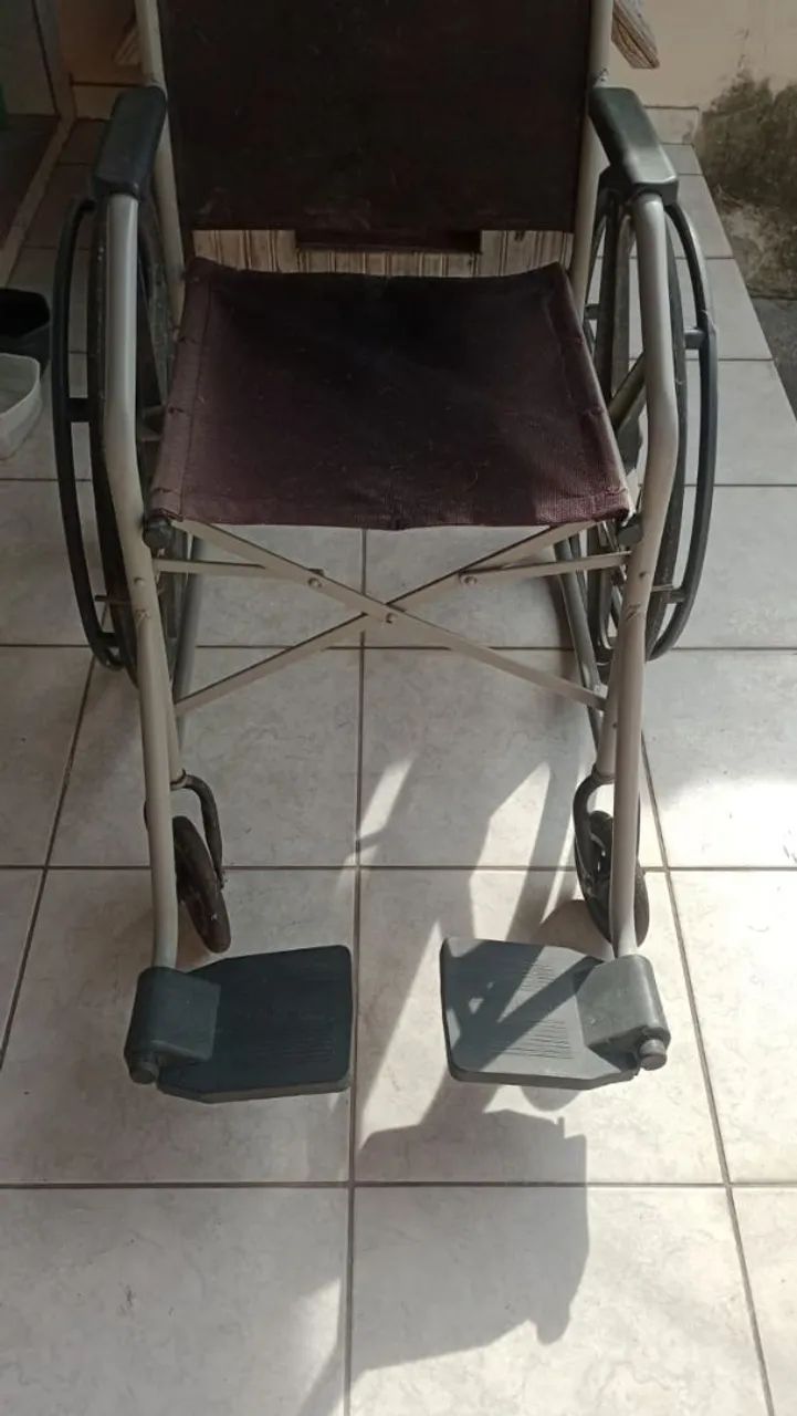 Cadeira de rodas Jaquaribe  - Foto 4