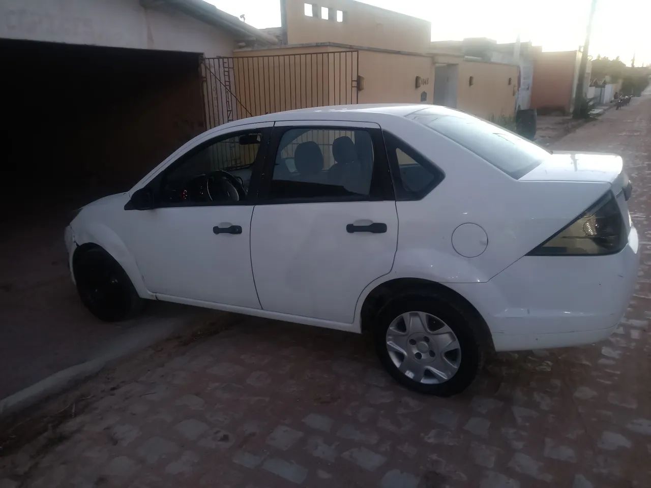 Ford Fiesta 1.6 8V FLEX 2012