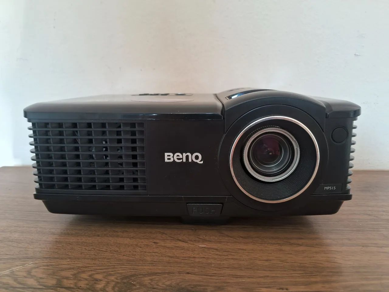 Projetor  Benq  MP515 