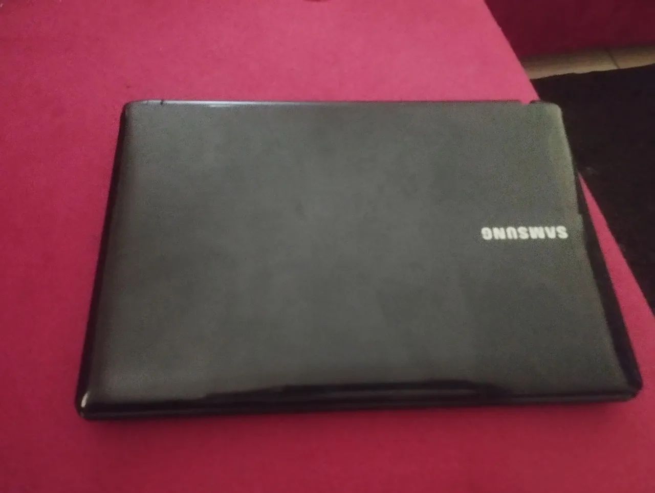 Vendo notebook pra retirar pecas  - Foto 2