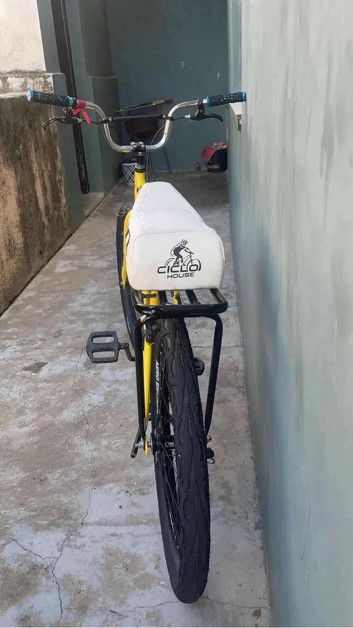 Bicicleta amarela  - Foto 2