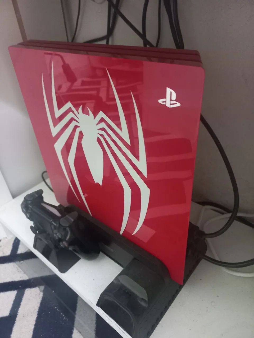 Playstation 4 Pro, Base cooeler, e 1 Controle. - Foto 2