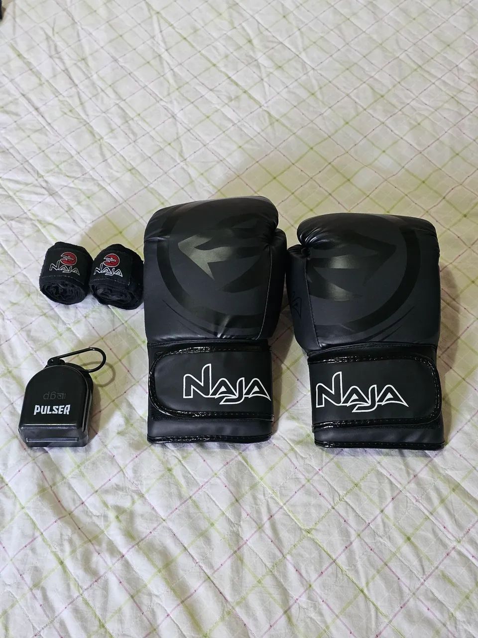 Kit iniciante Muay Thai - Luva e caneleira - Foto 2