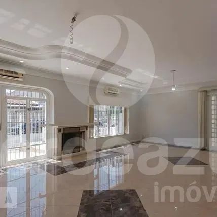 Casa com 4 dormitórios e suíte no Parque Industrial Campinas-SP