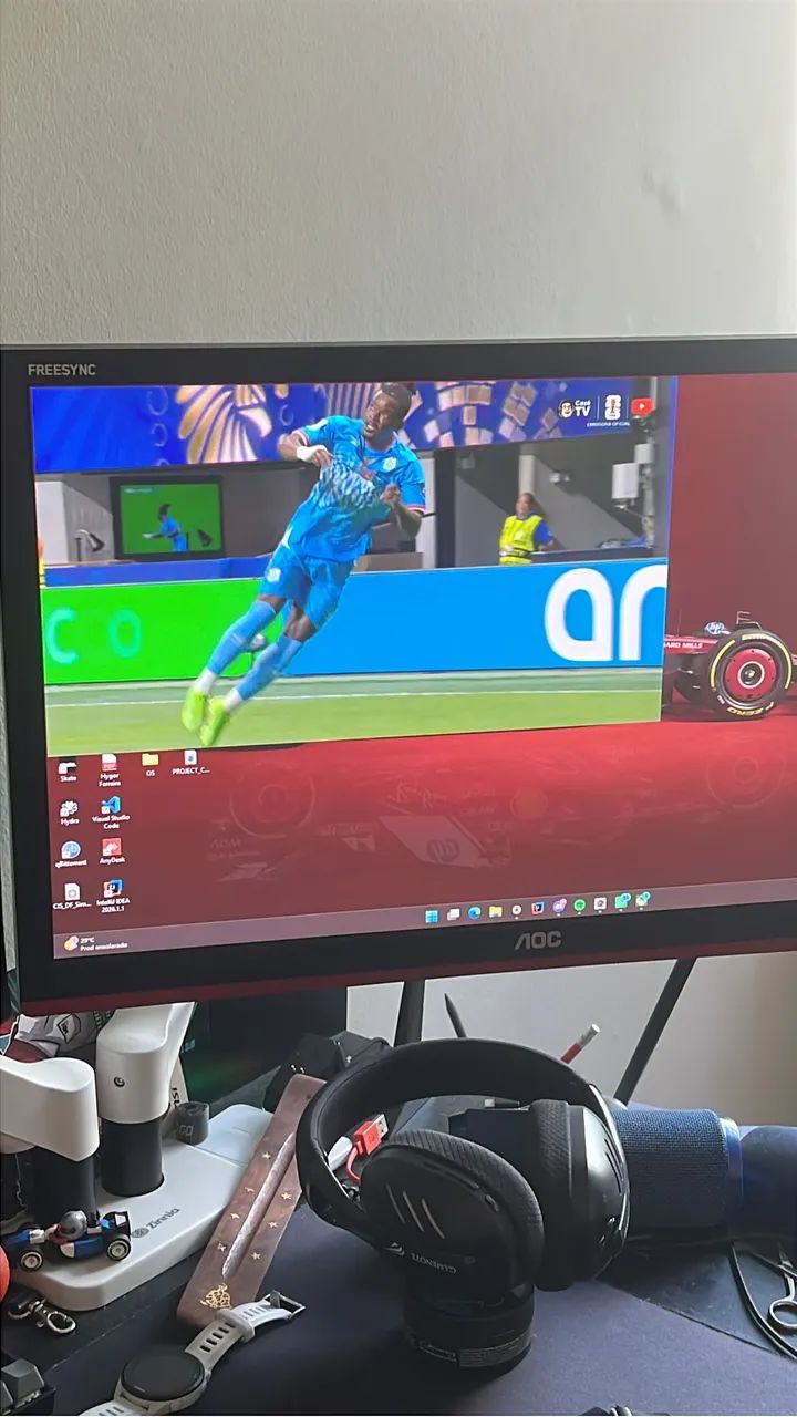 Monitor AOC 75hz 21,5  - Foto 2
