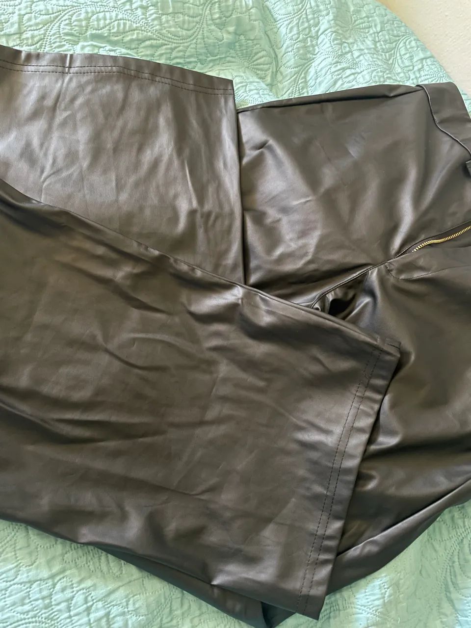 calça de courino - Foto 4
