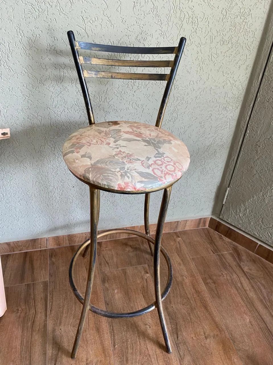 Banqueta de ferro 