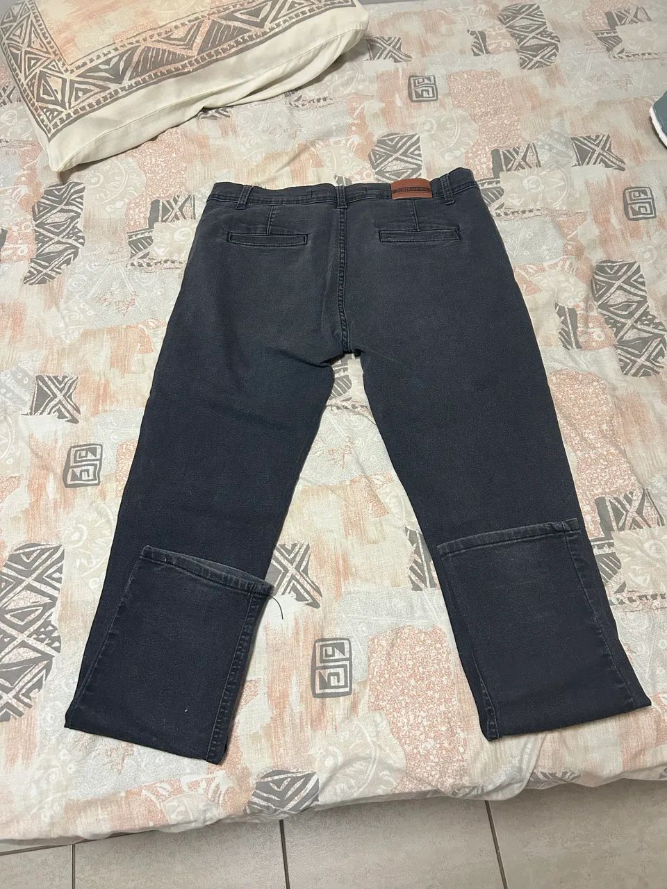 vende-se calça jeans  - Foto 2