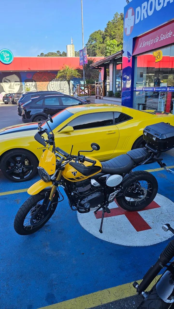 Triumph Scrambler 400XC com bx km - Foto 4