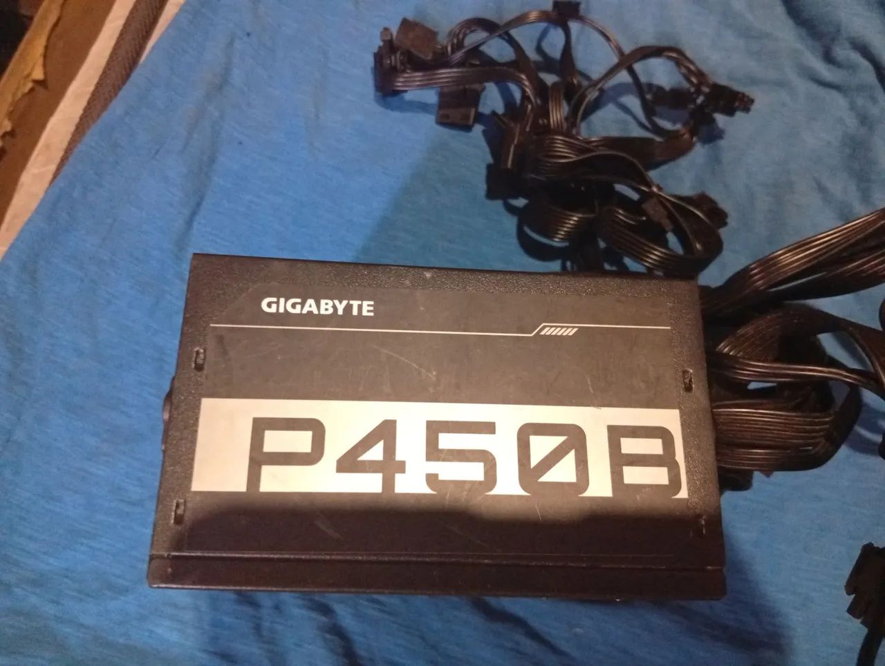 FONTE GIGABYTE 450W NOVO TEM CONVERSA  - Foto 2
