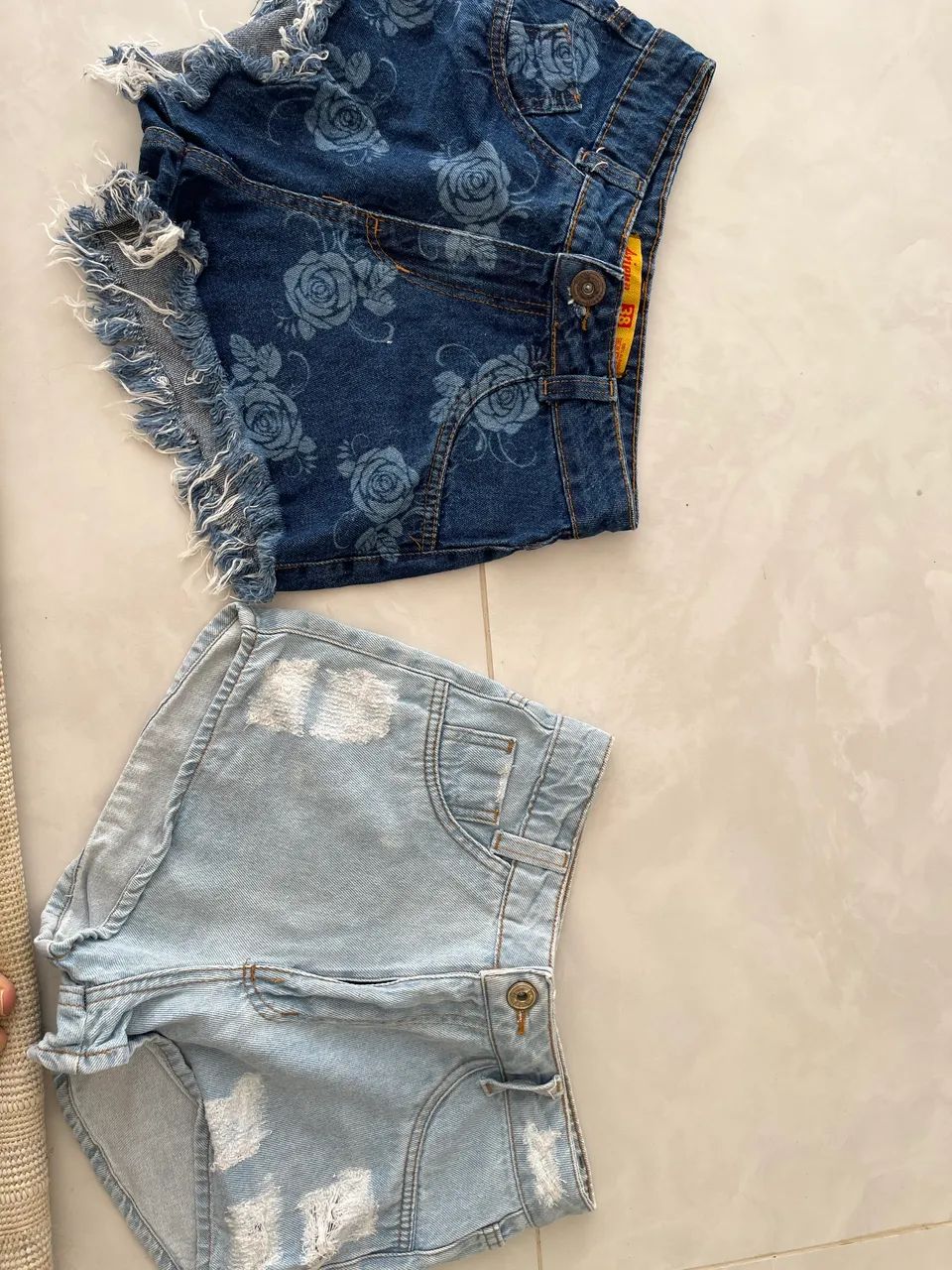 Lote de roupas perfeito estado  - Foto 2