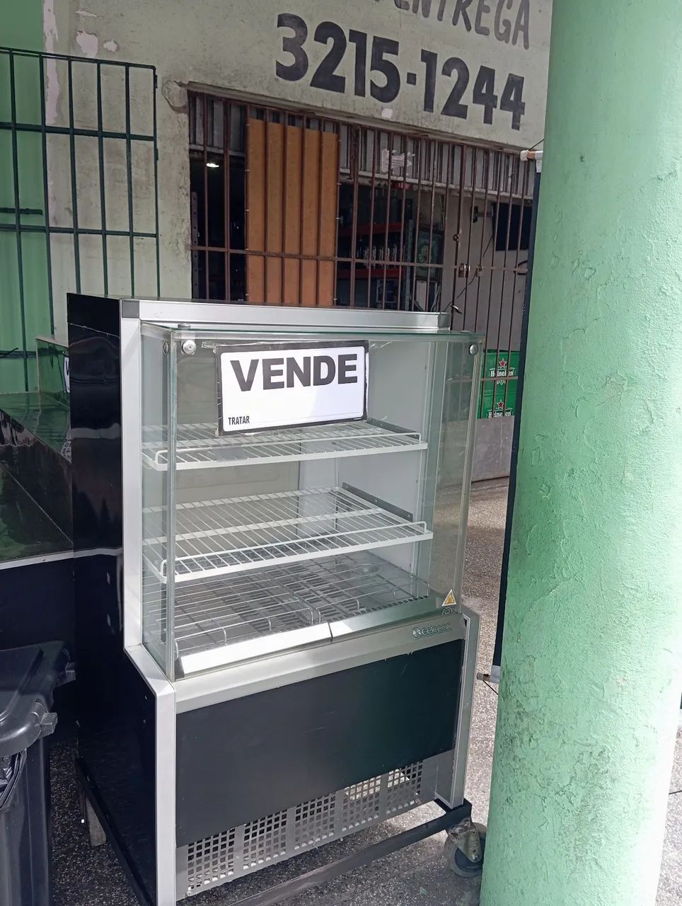 Freezer expositor quente 