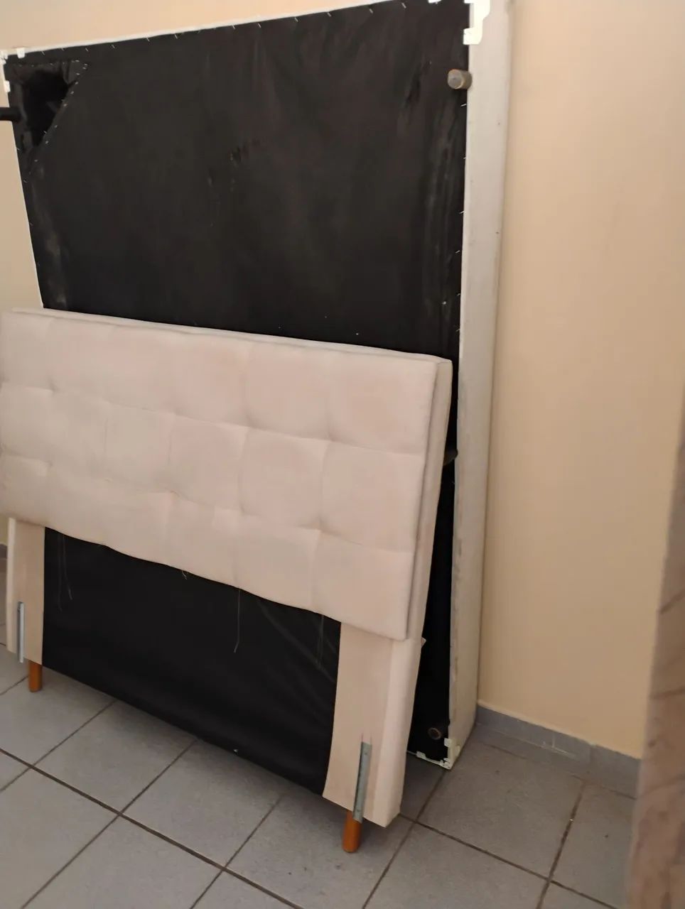 Cama Box com cabeceira almofadada - Foto 3