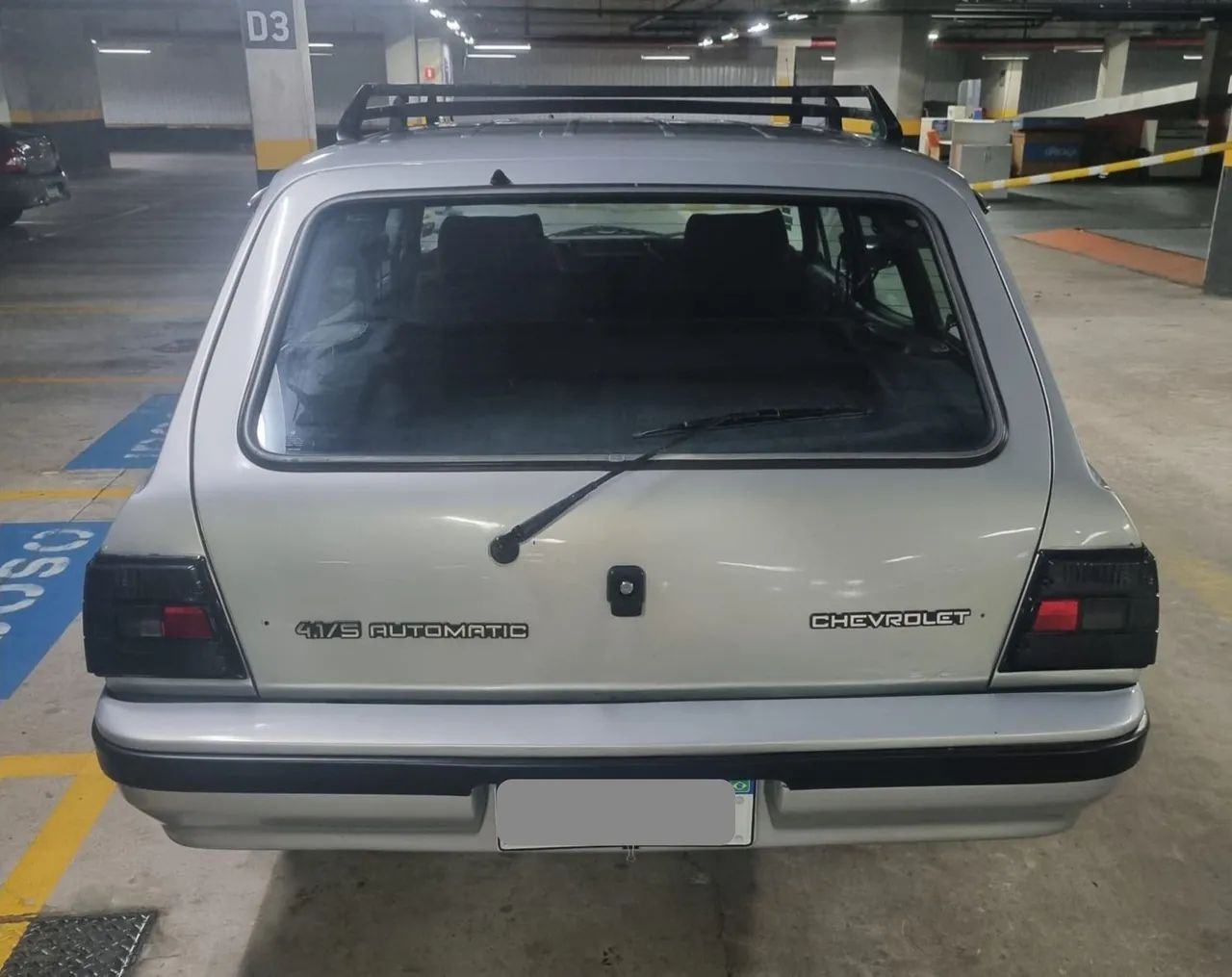 Chevrolet Caravan Diplomata 4.1/2.5, foto 7 de 18