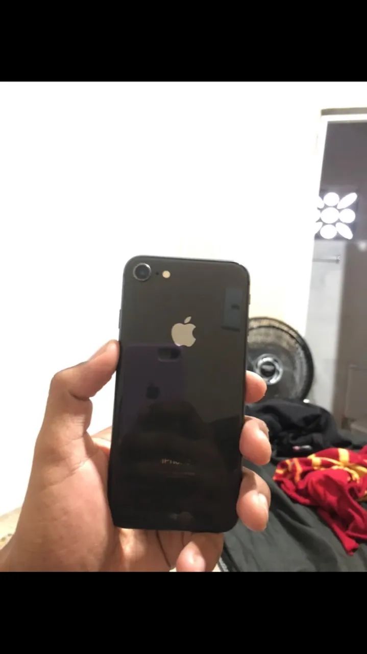 iPhone 8