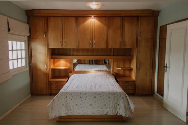 Casa mobiliada com piscina com 3+ quartos com vista privilegiada da cidade - Foto 3