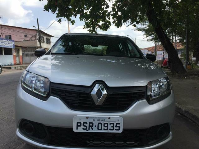 Renault Sandero - Foto 2
