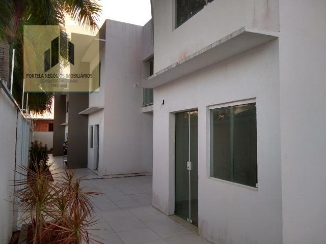 Casa Cond. Fechado, no Antares, 3/4, suíte, varanda, nascente, com piscina - Foto 2