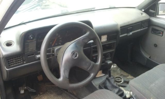 Sucata de Kadett Gl 2.0 1997 - Somente para peças - Foto 5