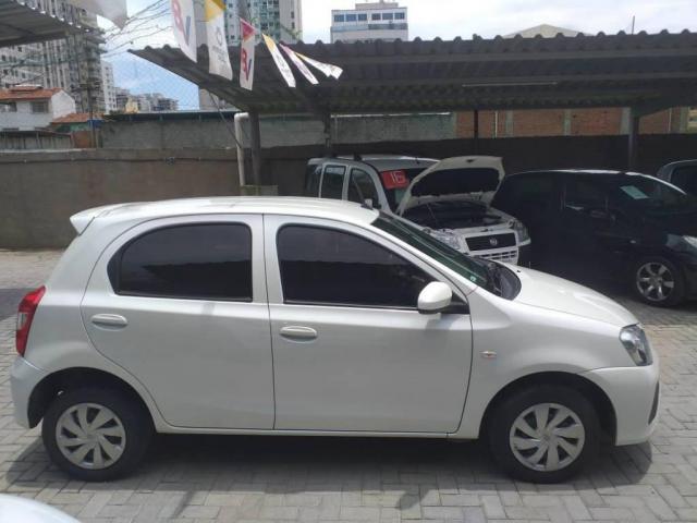 Toyota Etios X - Foto 4
