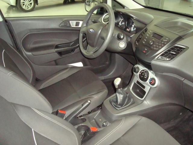 FORD FIESTA 1.6 SE HATCH 16V FLEX 4P 2017 - Foto 4