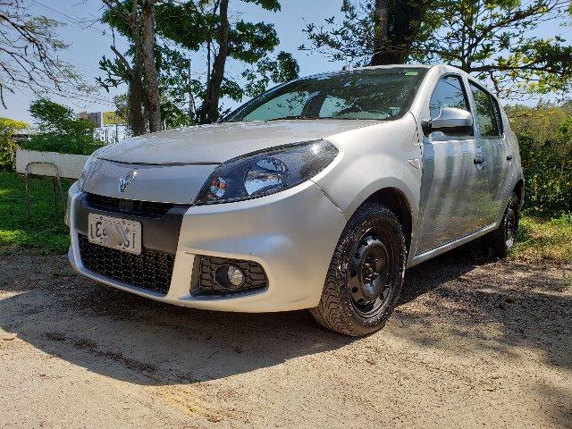 Renault Sandero expression 1.6 completo,pra vender logo!!!