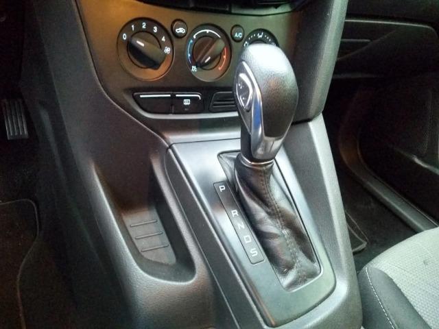 Vendo Ford Focus Hatch Modelo 14 - Foto 9