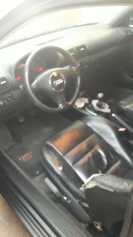 Audi A3 1.8 turbo - Foto 12