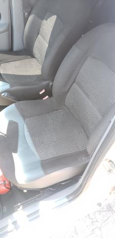 Vende-se clio - Foto 7