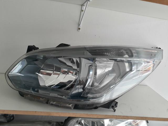 Farol LE GM Spin 2012/2017 Fumê Cromomix Original