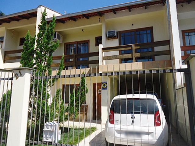 Casa à venda com 4 dormitórios em América, Joinville cod:4748