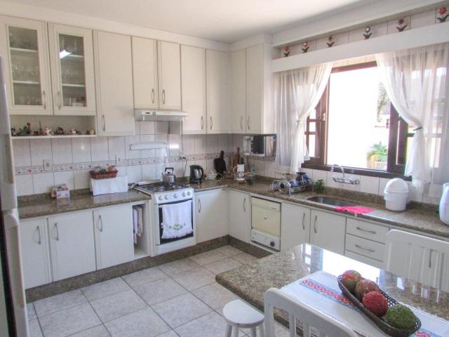 Casa à venda com 5 dormitórios em Iririú, Joinville cod:4139 - Foto 17