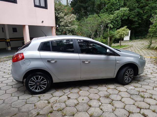 Fiat Bravo Essence 1.8 - Dualogic - 2014 - Segundo Dono - Foto 3