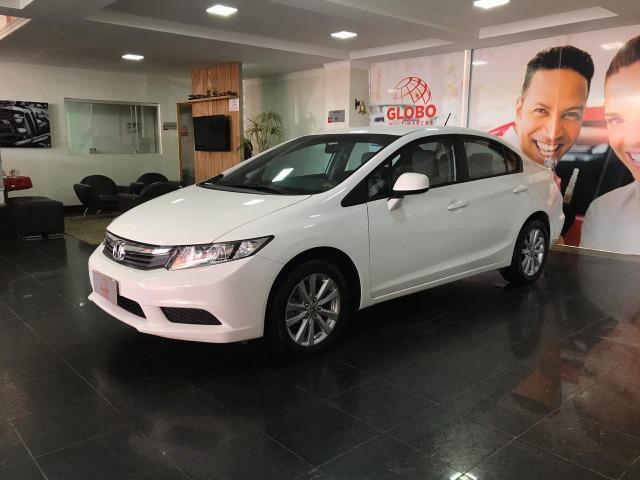 Civic Sedan LXS 1.8/1.8 Flex 16V Mec. 4p - Foto 3