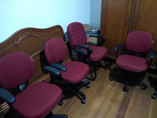 Cadeira Giratória TR Termobile - Apoio de braço e regulagem de altura - Foto 2