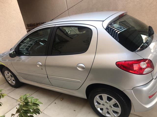 Peugeot 207 XR 12/13 - Completo 46 mil KM - Foto 4