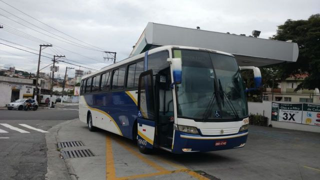Ônibus Volkswagen 17.260 LO 4x2 - Busscar Vissta Buss HI 46 Passageiros - Foto 6
