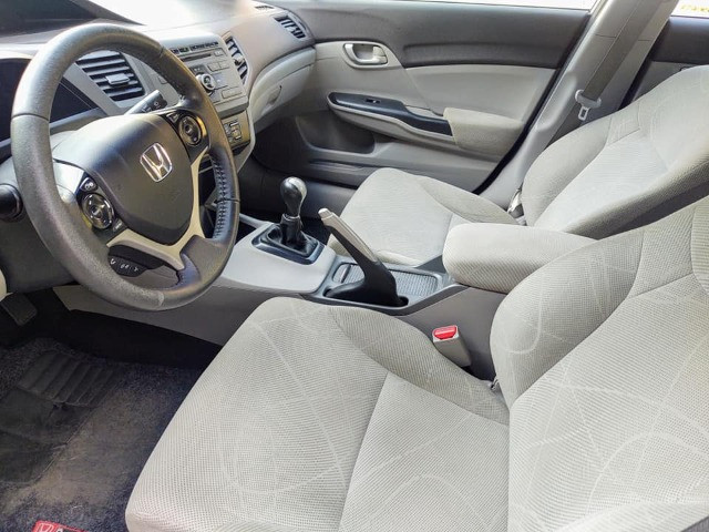 Honda Civic 1.8 Lxs 16v Flex Manual - Foto 12