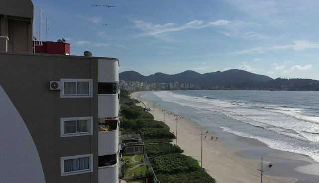 PE NA AREIA - Foto 3