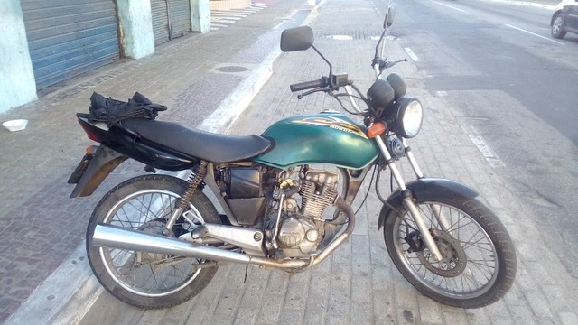 CG TITAN 125 ANO 2000 DOC. TUDO OK