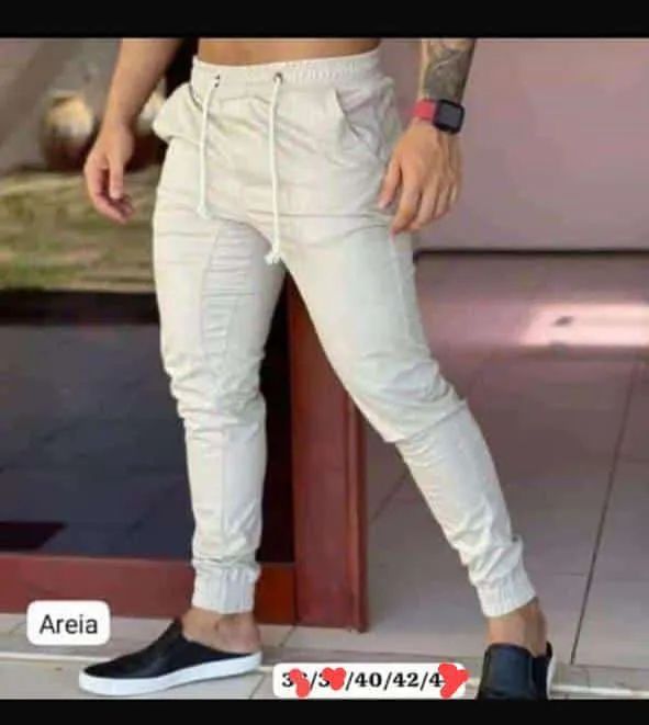Calça Cargo Bege Masculina calça q vai cair muito bem em vc com certeza  - Foto 3